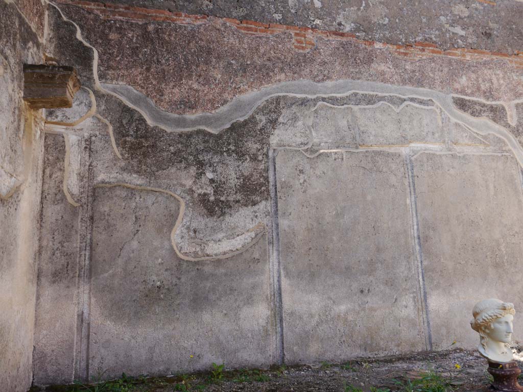 VIII.7.28 Pompeii. September 2018. Looking towards south wall in south-west corner.
Foto Anne Kleineberg, ERC Grant 681269 DÉCOR.