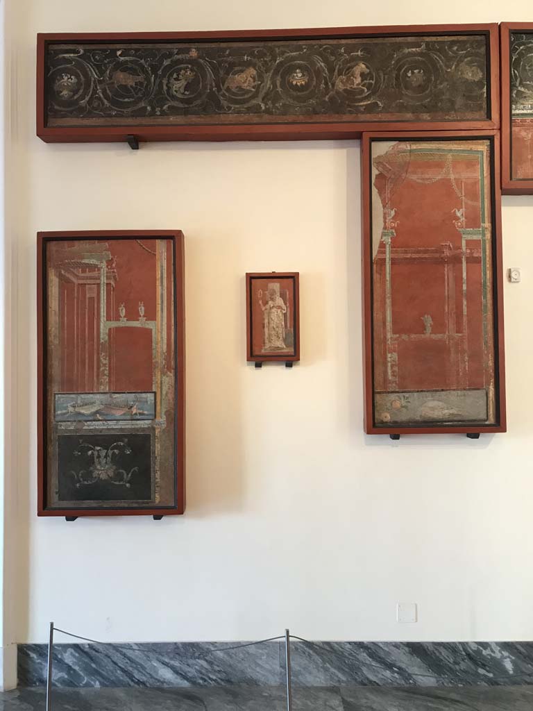 VIII.7.28 Pompeii. April 2019. Arrangement of painted panels from south portico.
Photo courtesy of Rick Bauer.