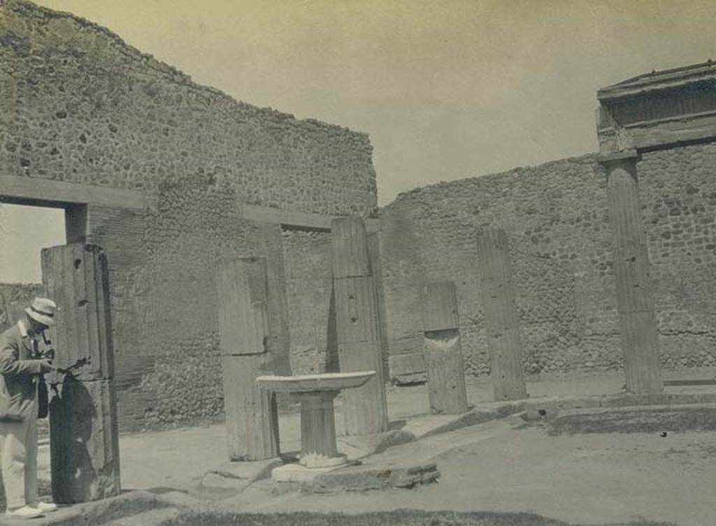 VIII.7.30 Pompeii. 5th June 1925. Triangular Forum, looking east along north side.
Photo courtesy of Rick Bauer.