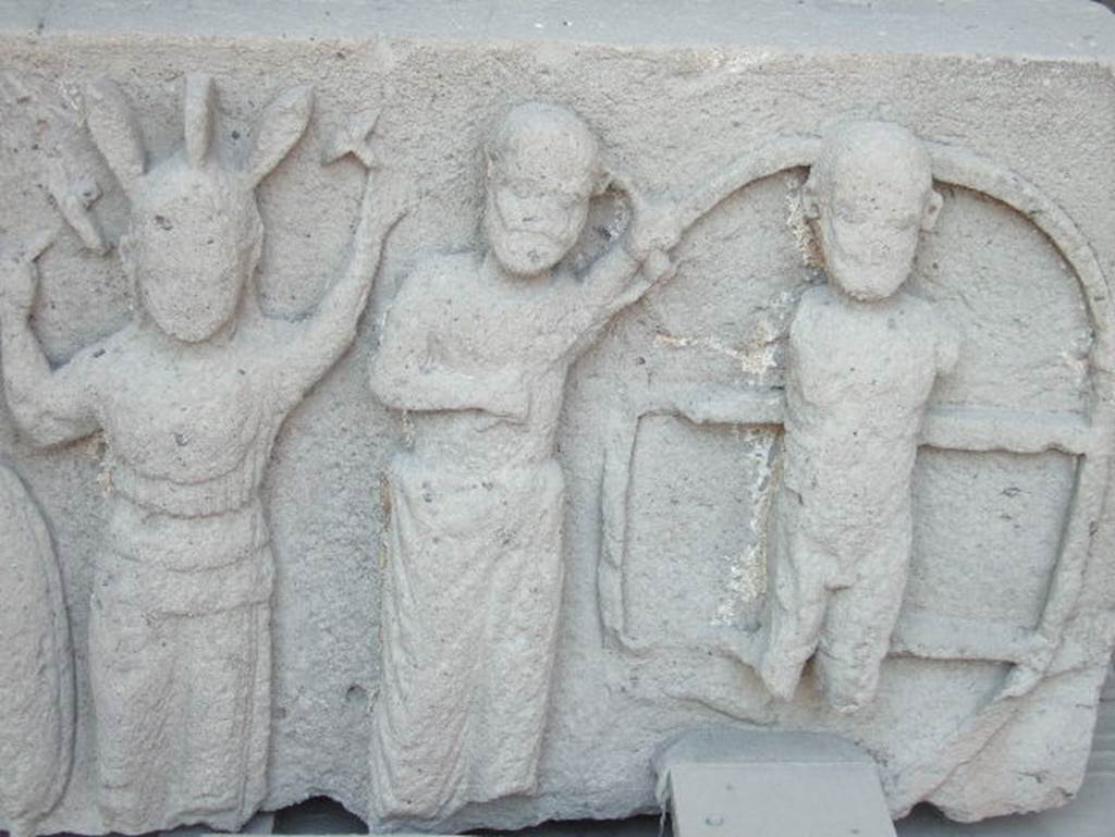 VIII.7.31 Pompeii. December 2006. Detail of the punishment of Ixion on the wheel.