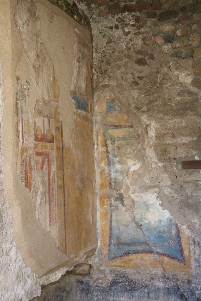 IX.1.7 Pompeii. December 2018. 
Looking towards the west wall in south-west corner. Photo courtesy of Aude Durand.