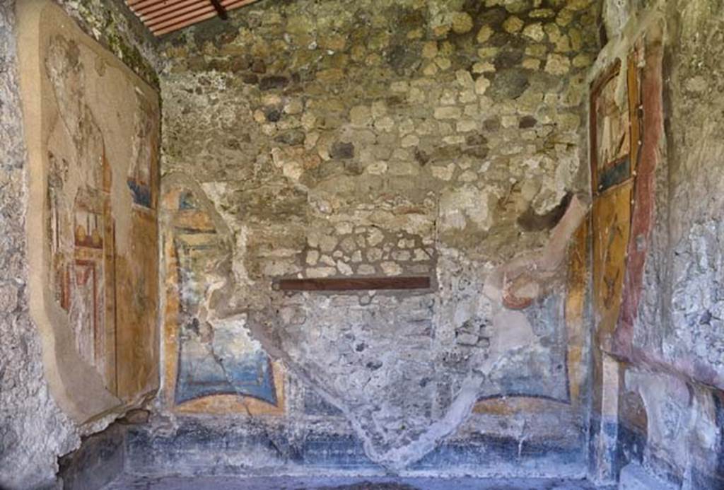 IX.1.7 Pompeii. April 2018. Looking towards west wall of triclinium. Photo courtesy of Ian Lycett-King. 
Use is subject to Creative Commons Attribution-NonCommercial License v.4 International.