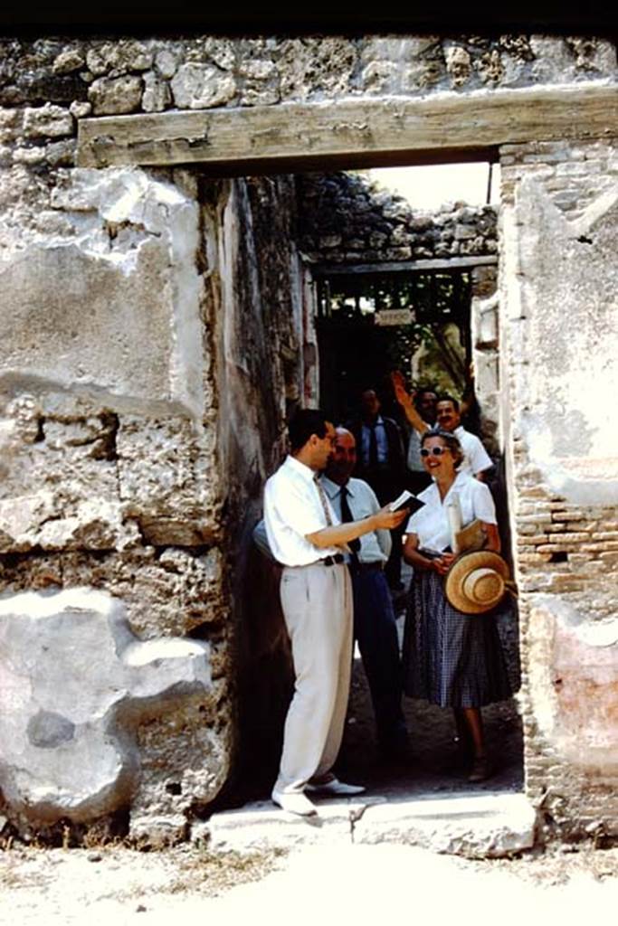 IX.1.26 Pompeii. 1961. Wilhelmina and friends in entrance corridor. Photo by Stanley A. Jashemski.
Source: The Wilhelmina and Stanley A. Jashemski archive in the University of Maryland Library, Special Collections (See collection page) and made available under the Creative Commons Attribution-Non Commercial License v.4. See Licence and use details.
J61f0866