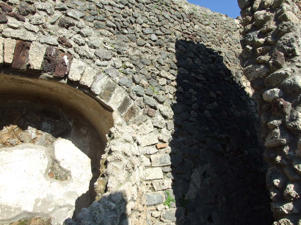 IX.3.2 Pompeii. March 2009. East wall of garden area.