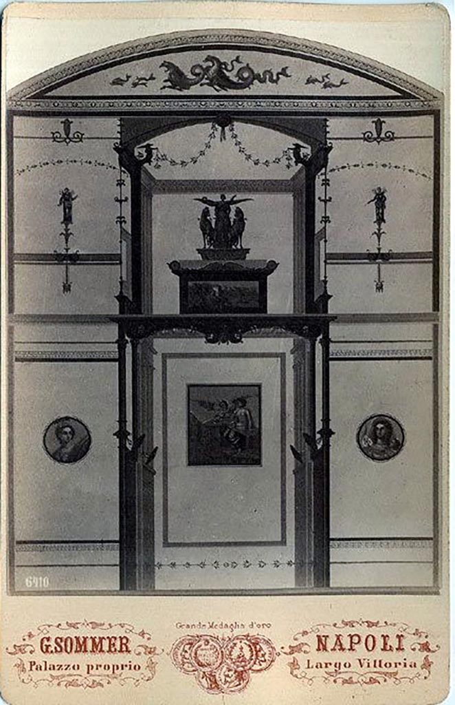 IX.3.5 Pompeii. 
Room 5, north wall seen by Giorgio Sommer (1834-1914), numbered 6410. 
(n.6410 - Disegno di affresco pompeiano).
Public domain, via Wikimedia Commons