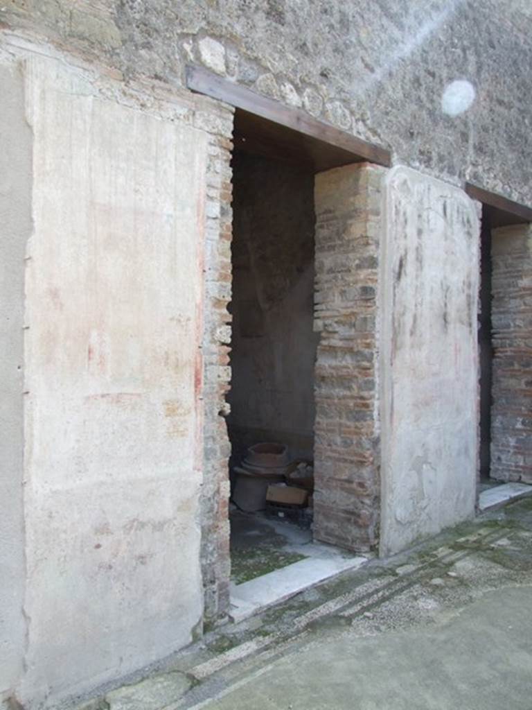 IX.3.5 Pompeii.  March 2009.  Doorway to room 15. Cubiculum.