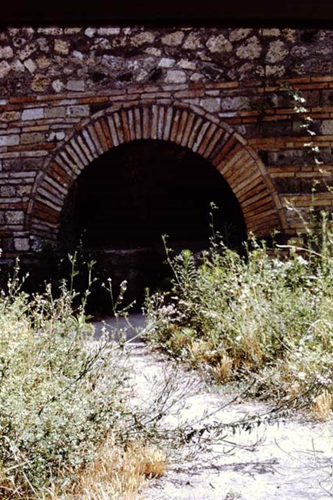 IX.3.12 Pompeii. 1968. Looking east to oven.  Photo by Stanley A. Jashemski.
Source: The Wilhelmina and Stanley A. Jashemski archive in the University of Maryland Library, Special Collections (See collection page) and made available under the Creative Commons Attribution-Non Commercial License v.4. See Licence and use details.
J68f0572