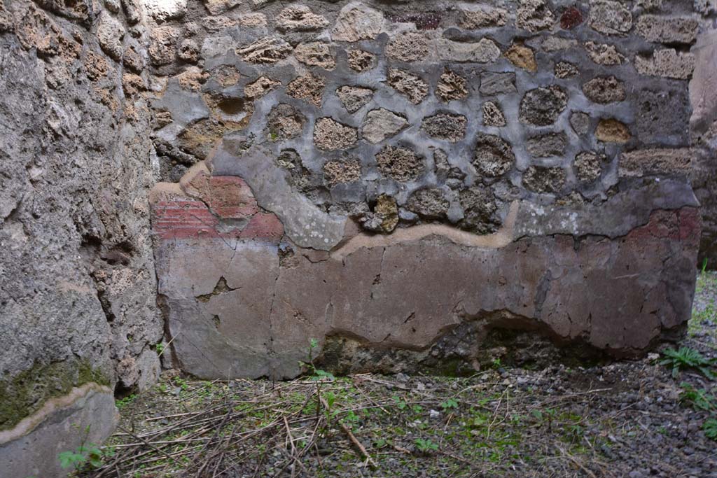 IX.5.2 Pompeii. March 2017. Room ‘n’, north-east corner and lower east wall. 
Foto Christian Beck, ERC Grant 681269 DÉCOR.