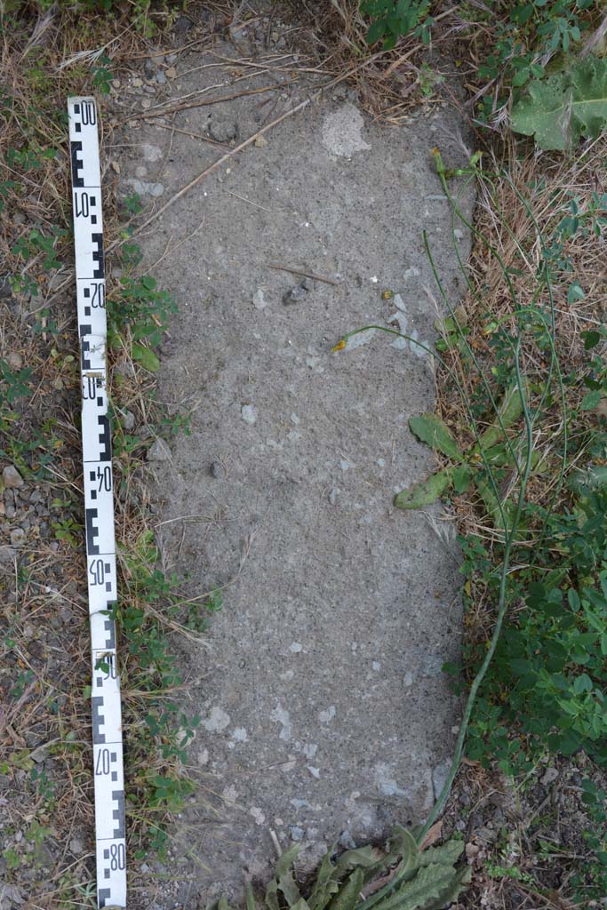 IX.5.2 Pompeii. May 2017. Corridor ‘m’, south end, doorway threshold to peristyle ‘p’, on right.
Foto Christian Beck, ERC Grant 681269 DÉCOR.