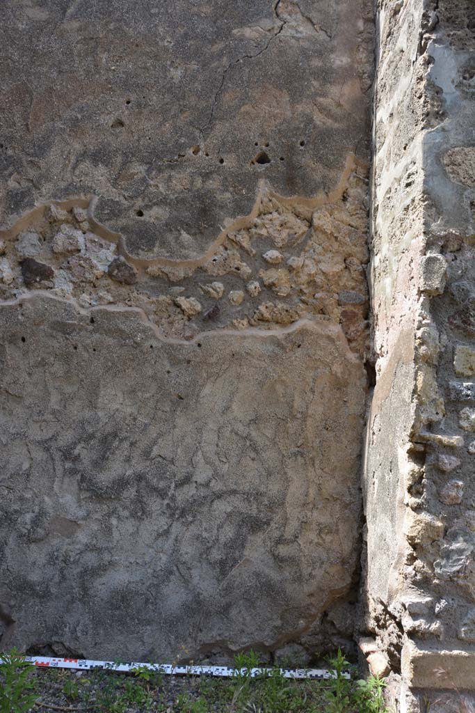 IX.5.2 Pompeii. May 2017. Room ‘r’, looking towards lower north wall in north-east corner.
Foto Christian Beck, ERC Grant 681269 DÉCOR.