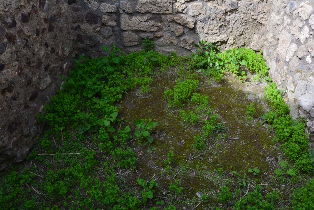 IX.5.2 Pompeii. March 2017. Room ‘x’, looking north across flooring.
Foto Christian Beck, ERC Grant 681269 DÉCOR.