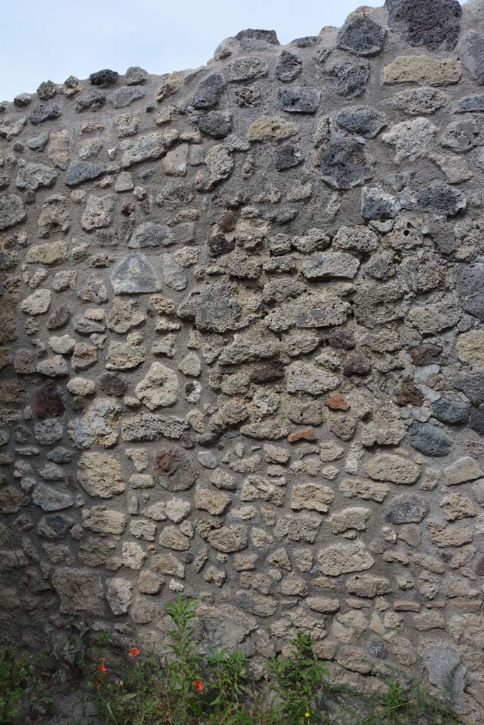IX.5.2 Pompeii. May 2017. Room ‘x’, looking towards east wall at north end.
Foto Christian Beck, ERC Grant 681269 DÉCOR.