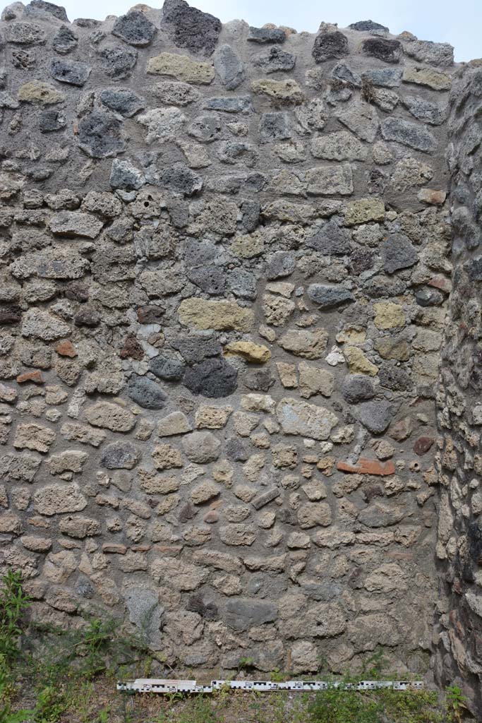 IX.5.2 Pompeii. May 2017. Room ‘x’, looking towards east wall at south end.
Foto Christian Beck, ERC Grant 681269 DÉCOR.