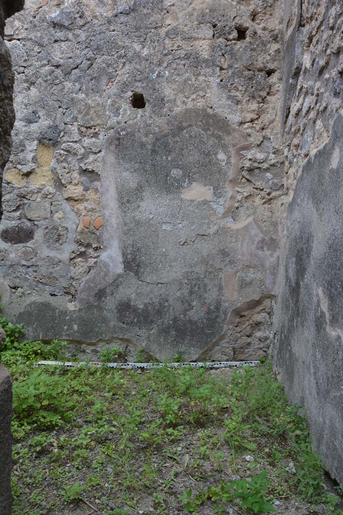 IX.5.2 Pompeii. May 2017. Looking towards room ‘y’, at south end of small corridor. 
Foto Christian Beck, ERC Grant 681269 DÉCOR.