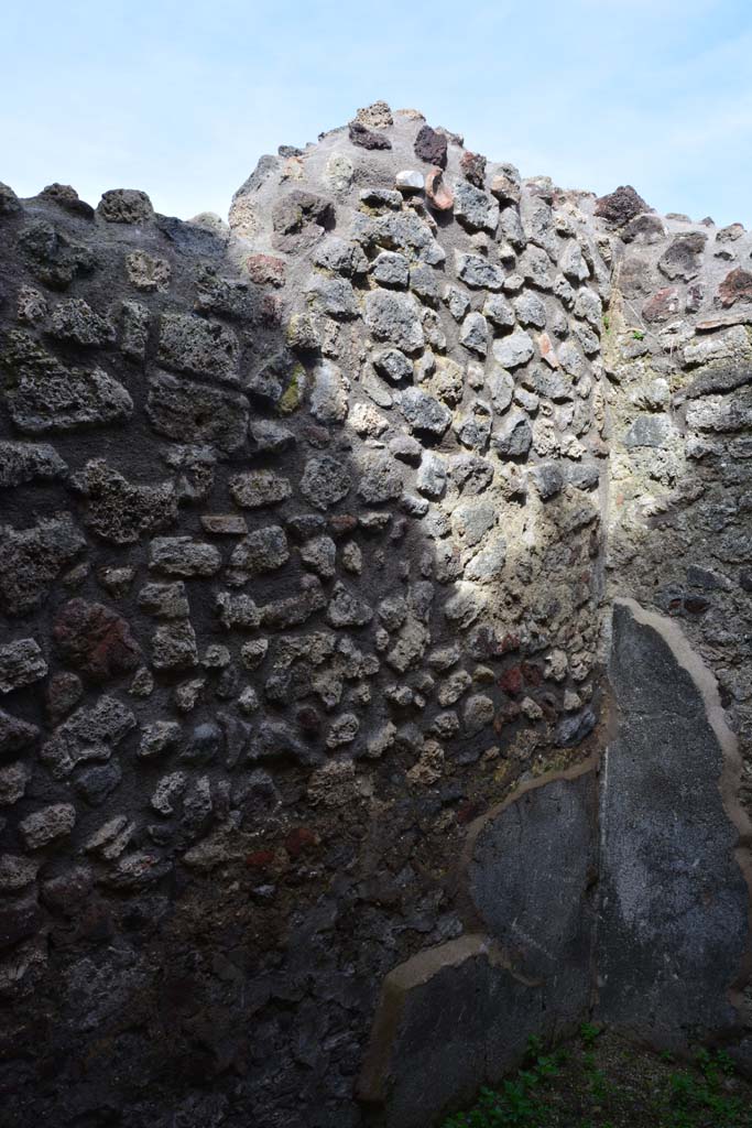 IX.5.2 Pompeii. March 2017. Room ‘y’, looking towards north wall and north-east corner.
Foto Christian Beck, ERC Grant 681269 DÉCOR.