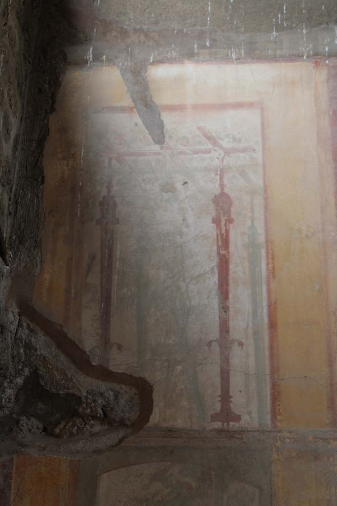 IX.5.2 Pompeii. May 2019. Room ‘u’, detail of upper west wall at south end.
Foto Christian Beck, ERC Grant 681269 DÉCOR.