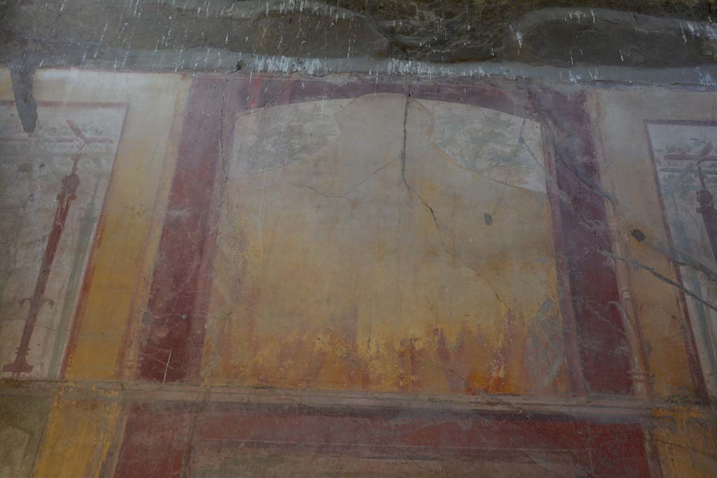 IX.5.2 Pompeii. March 2017. Room ‘u’, looking towards upper west wall above central painting.
Foto Christian Beck, ERC Grant 681269 DÉCOR.