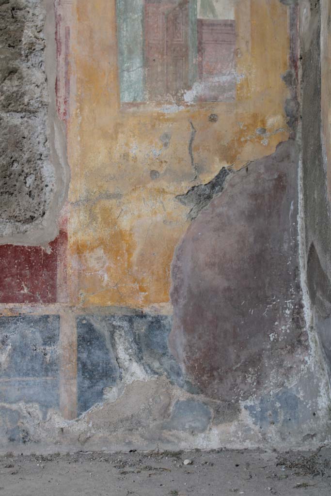 IX.5.2 Pompeii. May 2019. Room ‘u’, lower north wall at east end.
Foto Christian Beck, ERC Grant 681269 DÉCOR.