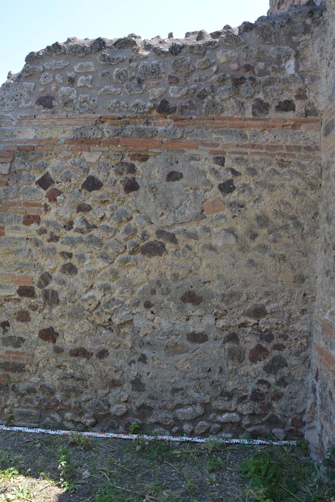 IX.5.2 Pompeii. May 2017. Room ‘h’, looking towards south wall at west end.
Foto Christian Beck, ERC Grant 681269 DÉCOR.