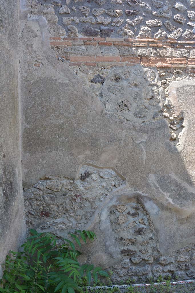 IX.5.2 Pompeii. May 2017. Room ‘g’, north wall in north-west corner.
Foto Christian Beck, ERC Grant 681269 DÉCOR.
