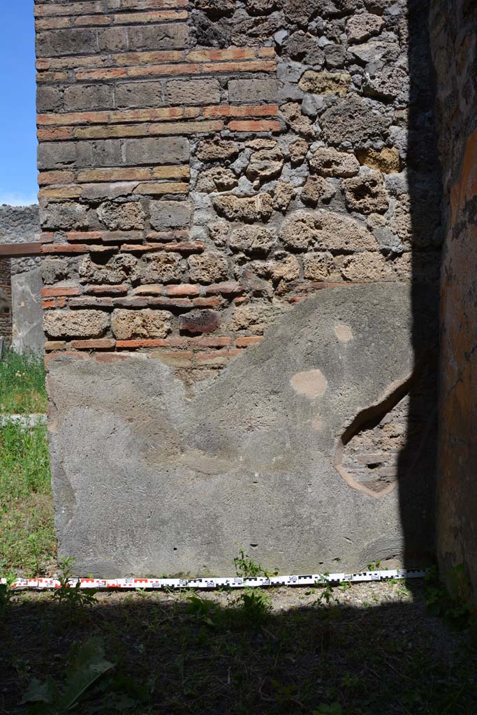 IX.5.2 Pompeii. May 2017. Room ‘g’, lower east wall.
Foto Christian Beck, ERC Grant 681269 DÉCOR.