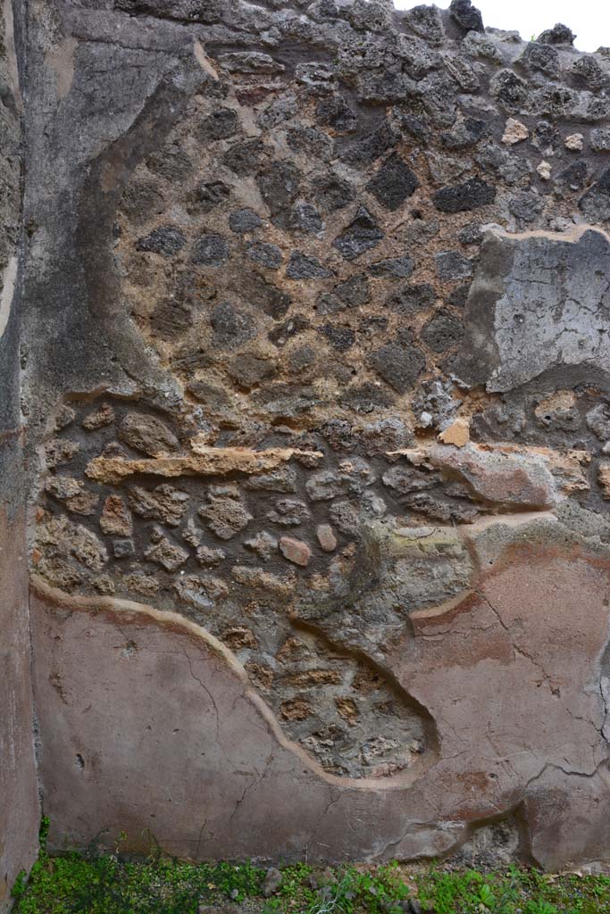 IX.5.4 Pompeii. March 2017. Room a, south wall in south-east corner.
Foto Christian Beck, ERC Grant 681269 DÉCOR.