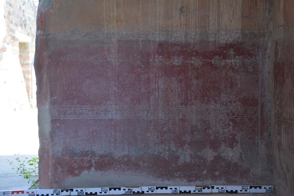 IX.5.6 Pompeii. May 2017. Room i, zoccolo on north wall in north-east corner.   
Foto Christian Beck, ERC Grant 681269 DÉCOR.