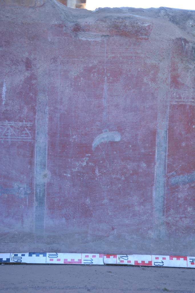 IX.5.6 Pompeii. May 2017. Room i, zoccolo from south wall below window.          
Foto Christian Beck, ERC Grant 681269 DÉCOR.