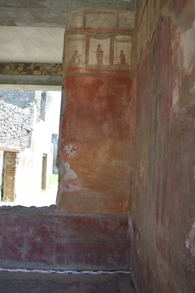 IX.5.6 Pompeii. May 2017. Room i, looking towards south wall in south-west corner.          
Foto Christian Beck, ERC Grant 681269 DÉCOR.