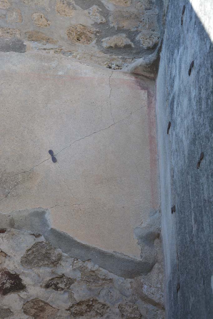 IX.5.6 Pompeii. May 2017. Room o, upper north wall in north-east corner. 
Foto Christian Beck, ERC Grant 681269 DÉCOR.