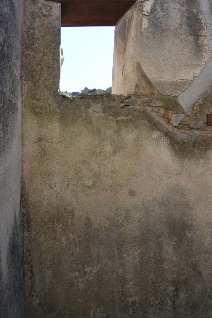 IX.5.6 Pompeii. May 2017. Room o, west wall in south-west corner. 
Foto Christian Beck, ERC Grant 681269 DÉCOR.