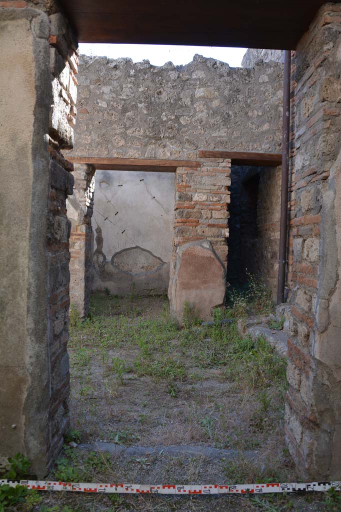 IX.5.6 Pompeii. May 2017. Room o, looking west through doorway into room n. 
Foto Christian Beck, ERC Grant 681269 DÉCOR.