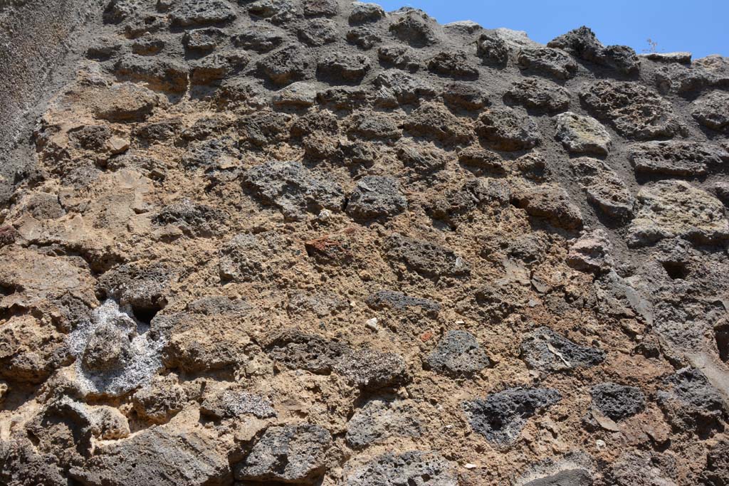 IX.5.6 Pompeii. May 2017. Room t, upper north wall at west end. 
Foto Christian Beck, ERC Grant 681269 DÉCOR.
