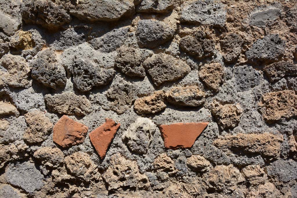 IX.5.6 Pompeii. May 2017. Room t, north wall at west end. 
Foto Christian Beck, ERC Grant 681269 DÉCOR.