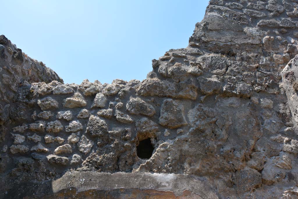 IX.5.6 Pompeii. May 2017. Room s, upper west wall.
Foto Christian Beck, ERC Grant 681269 DÉCOR.