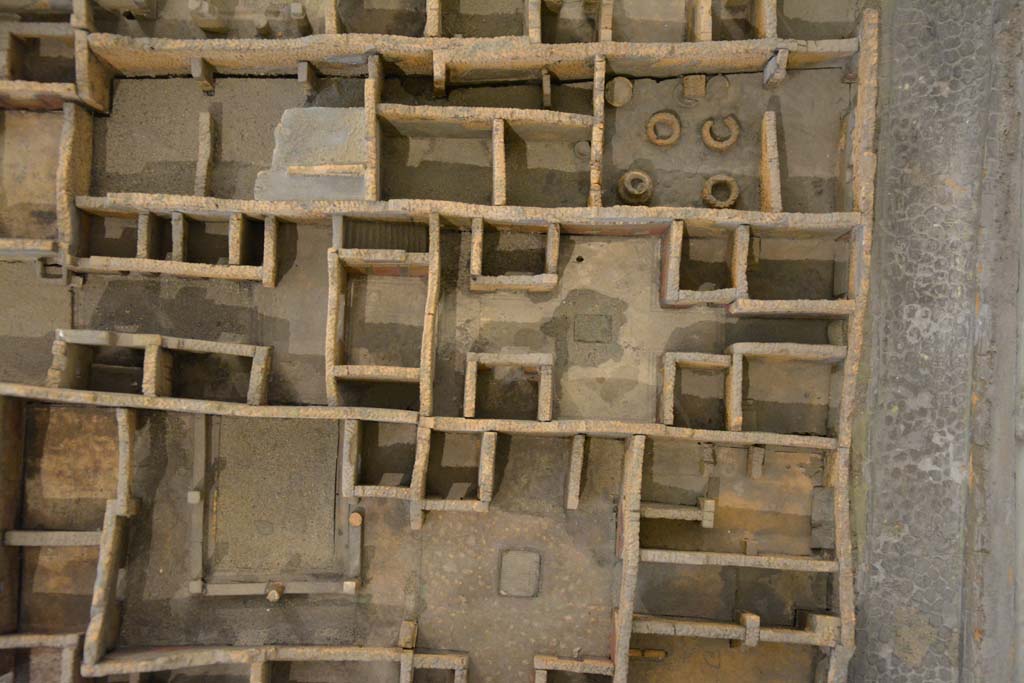 IX.5.6 Pompeii, across centre.  July 2017. Rooms on north end around atrium, with entrance onto Via di Nola
From cork model in Naples Archaeological Museum.
Foto Annette Haug, ERC Grant 681269 DÉCOR