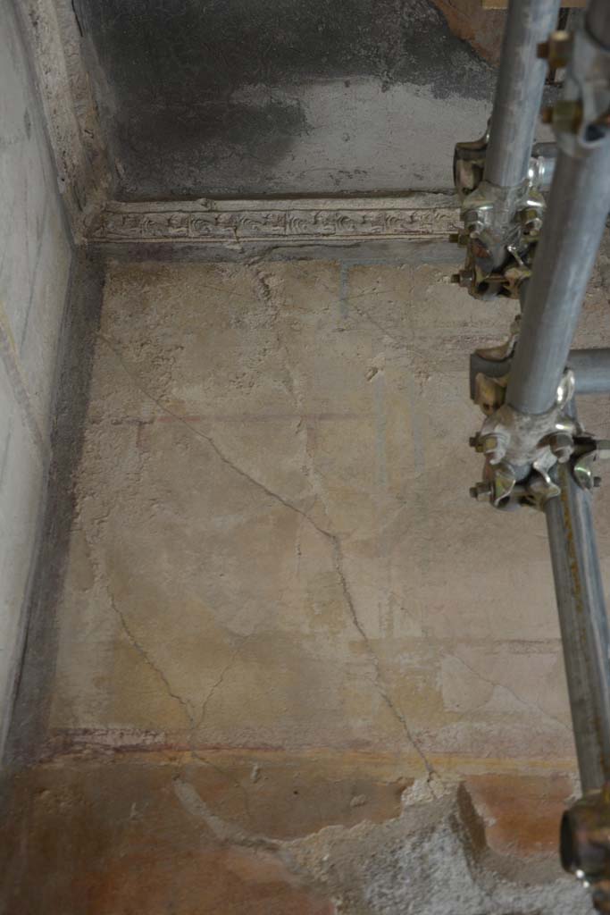 IX.5.6 Pompeii. May 2017. Room h, upper north wall at west end.  
Foto Christian Beck, ERC Grant 681269 DÉCOR.