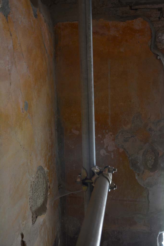 IX.5.6 Pompeii. May 2017. Room h, north-east corner. 
Foto Christian Beck, ERC Grant 681269 DÉCOR.