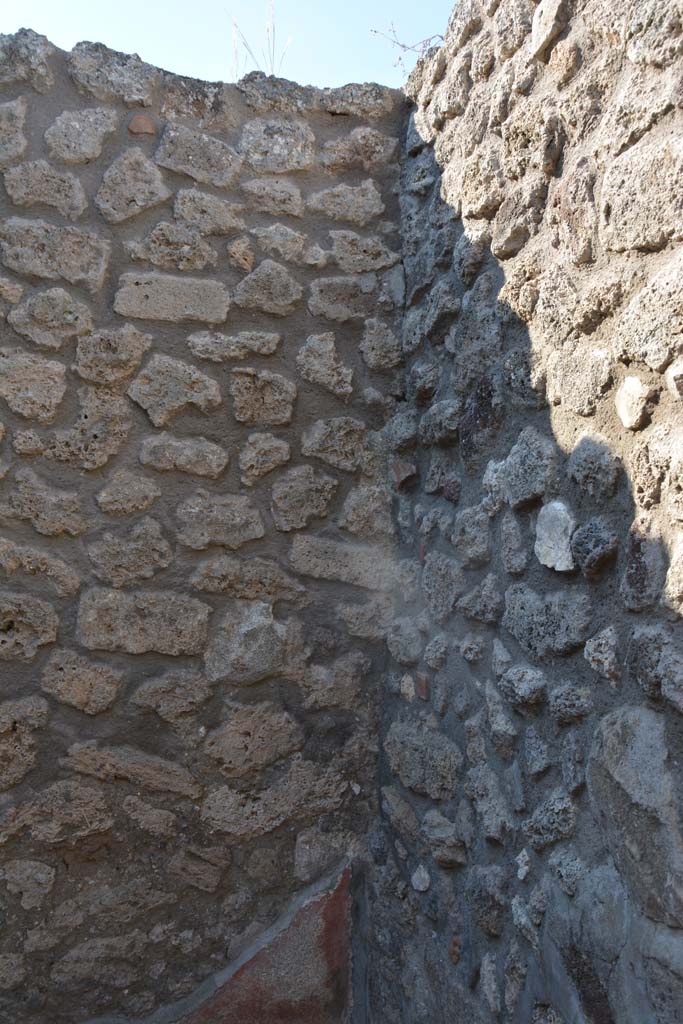 IX.5.6 Pompeii. May 2017. Room f, upper north-east corner. 
Foto Christian Beck, ERC Grant 681269 DÉCOR.