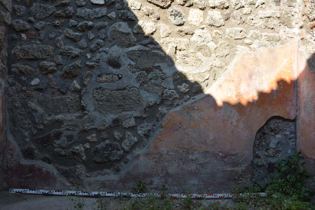 IX.5.6 Pompeii. May 2017. Room f, looking towards east wall. 
Foto Christian Beck, ERC Grant 681269 DÉCOR.