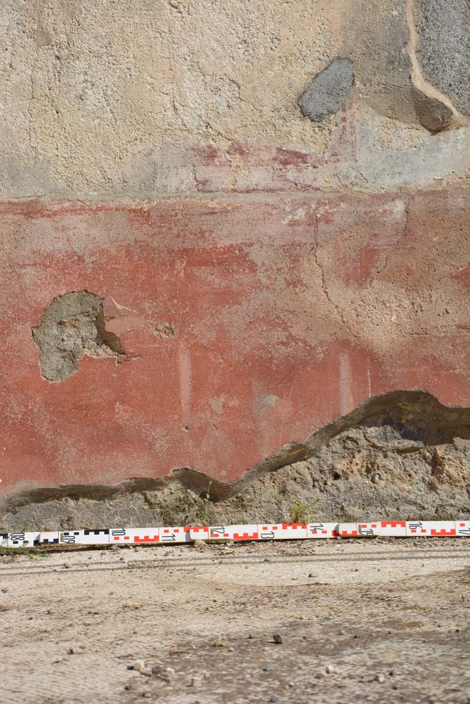 IX.5.6 Pompeii. May 2017. East ala e, continuation of zoccolo on south wall. 
Foto Christian Beck, ERC Grant 681269 DÉCOR.