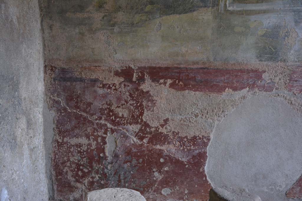 IX.5.9 Pompeii. March 2017. Room “l (L)”, zoccolo on north wall in north-west corner.
Foto Christian Beck, ERC Grant 681269 DÉCOR.