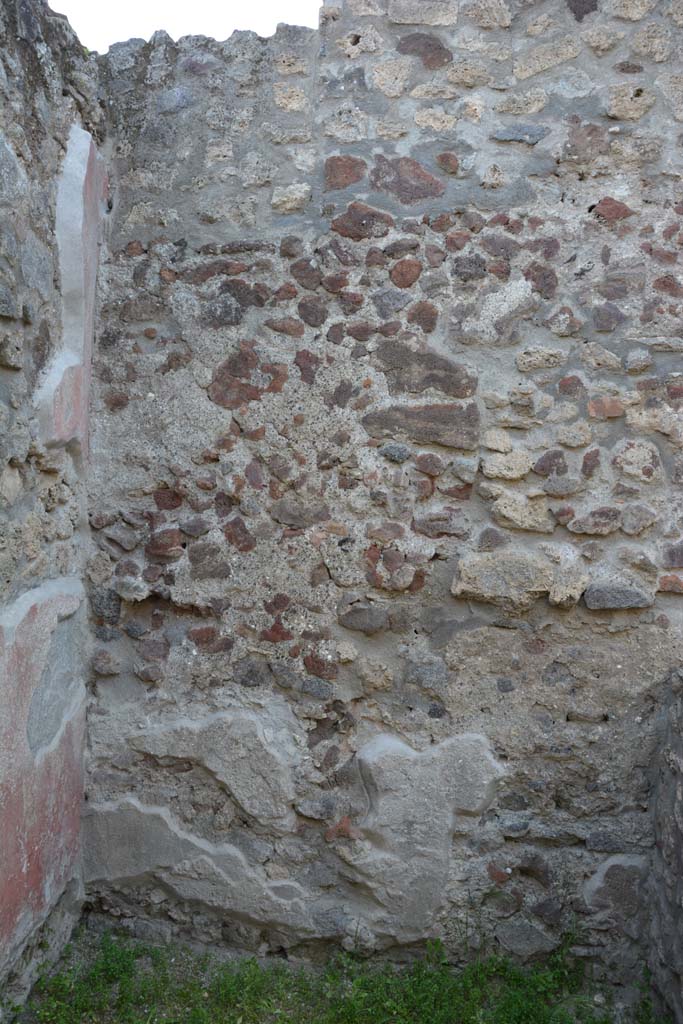 IX.5.9 Pompeii. May 2017. Room “n/q”, west wall at south end.
Foto Christian Beck, ERC Grant 681269 DÉCOR.
