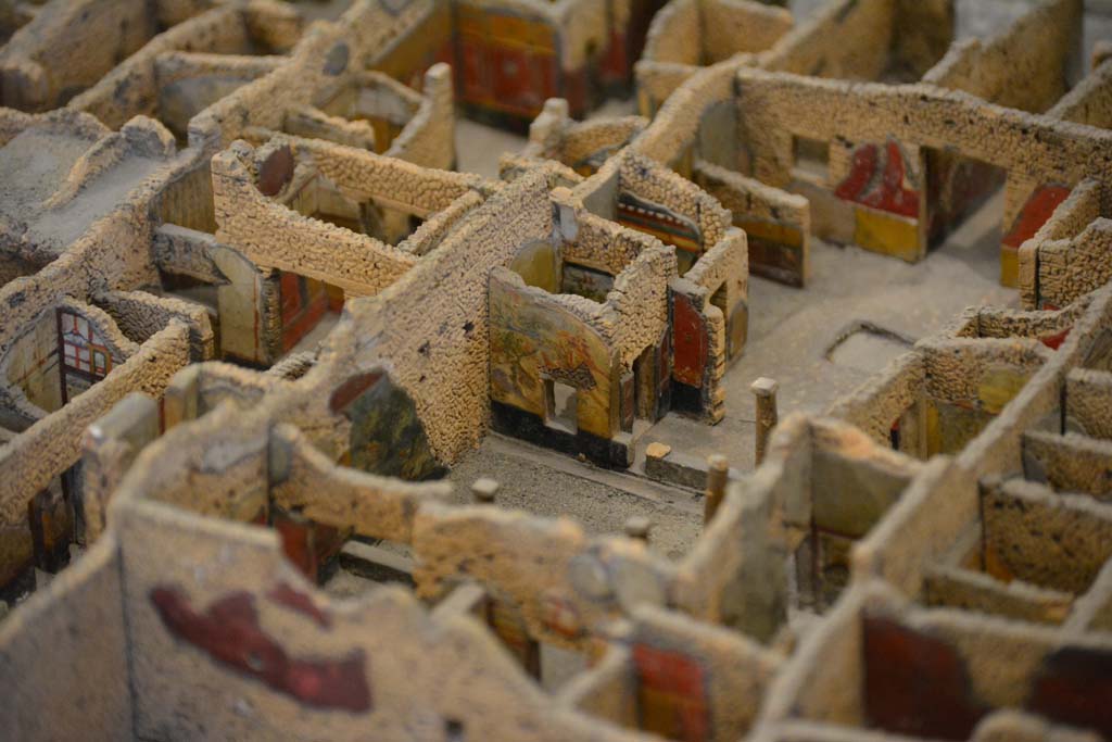 IX.5.9 Pompeii. July 2017. Looking north-west towards peristyle and rooms on west side of atrium, with entrance corridor, top right.
From cork model in Naples Archaeological Museum.
Foto Annette Haug, ERC Grant 681269 DÉCOR