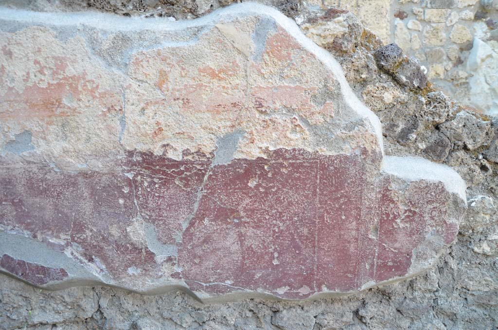 IX.5.9 Pompeii. July 2017. Room “d”, detail from east end of north wall.
Foto Annette Haug, ERC Grant 681269 DÉCOR