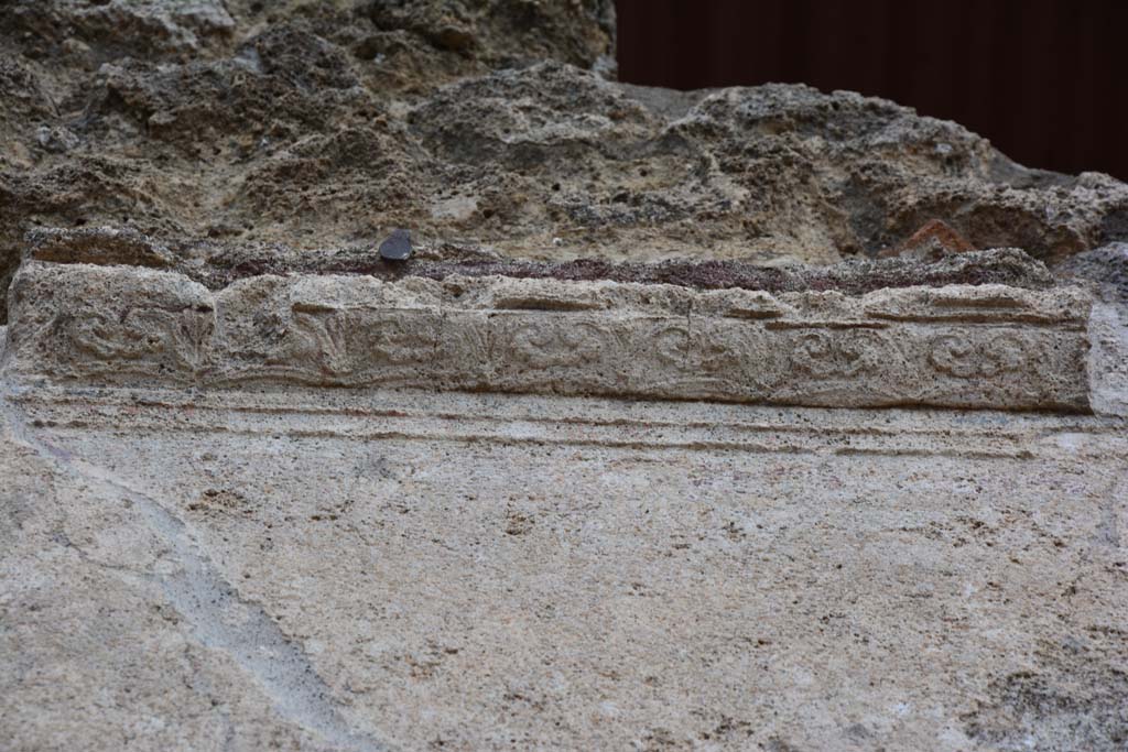 IX.5.9 Pompeii. March 2017. Room “f”, detail of stucco cornice on east wall.
Foto Christian Beck, ERC Grant 681269 DÉCOR.