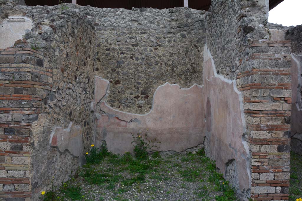 IX.5.9 Pompeii. March 2017. Room “g”, looking east from atrium “b”.
Foto Christian Beck, ERC Grant 681269 DÉCOR.