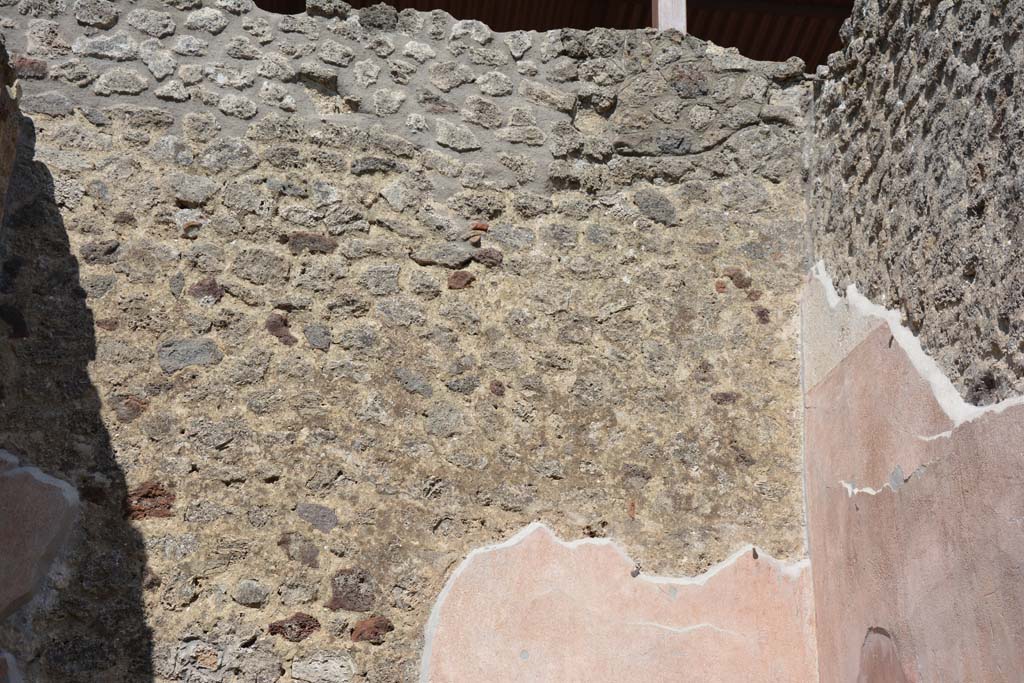 IX.5.9 Pompeii. May 2017. Room “g”, upper east wall at south end.
Foto Christian Beck, ERC Grant 681269 DÉCOR.