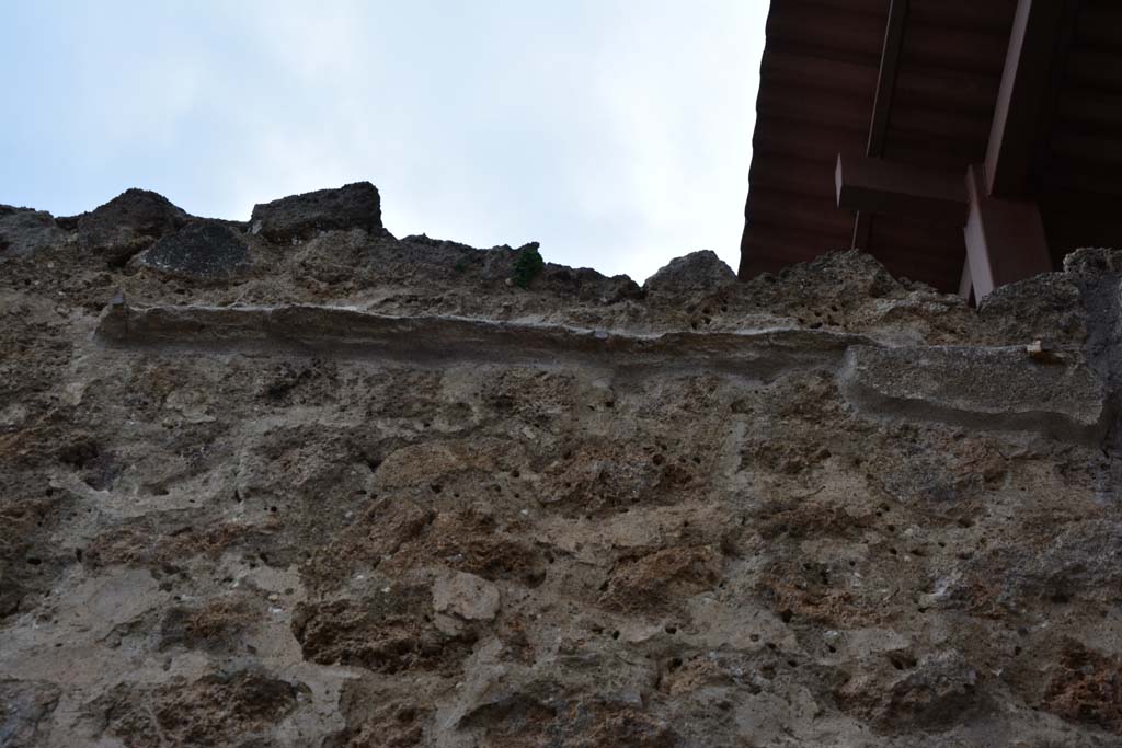 IX.5.9 Pompeii. March 2017. Room “h”, upper north wall at east end.
Foto Christian Beck, ERC Grant 681269 DÉCOR.