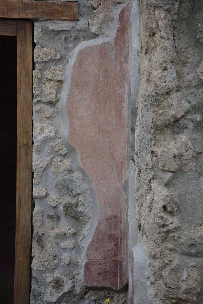 IX.5.9 Pompeii. March 2017. Room “i”, west wall in north-west corner of north portico.
Foto Christian Beck, ERC Grant 681269 DÉCOR.